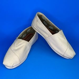 Toms Classics Natural Canvas Unisex Slip Ons Size 6.5W Unisex